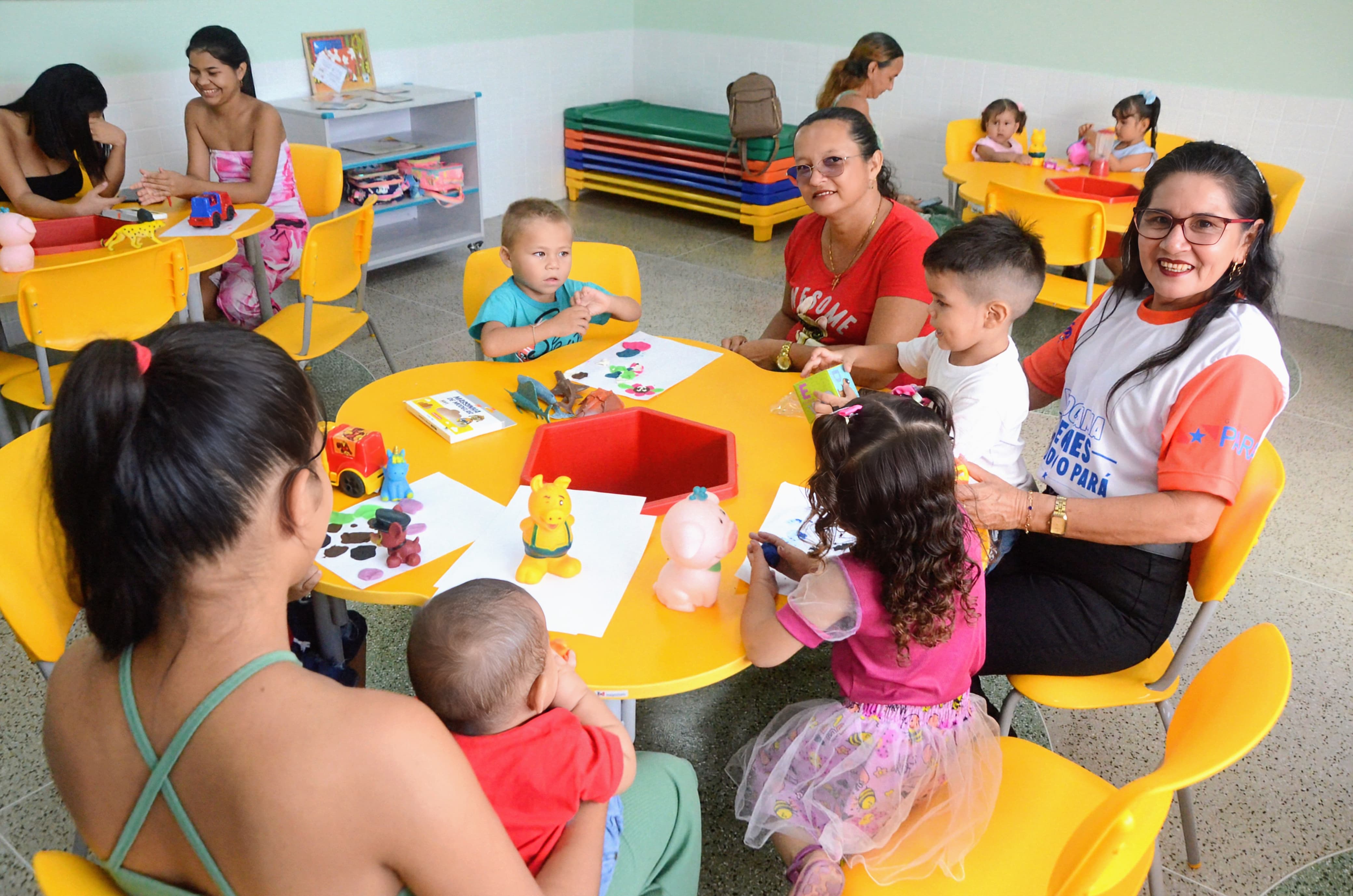 Creche Maria Herundina04