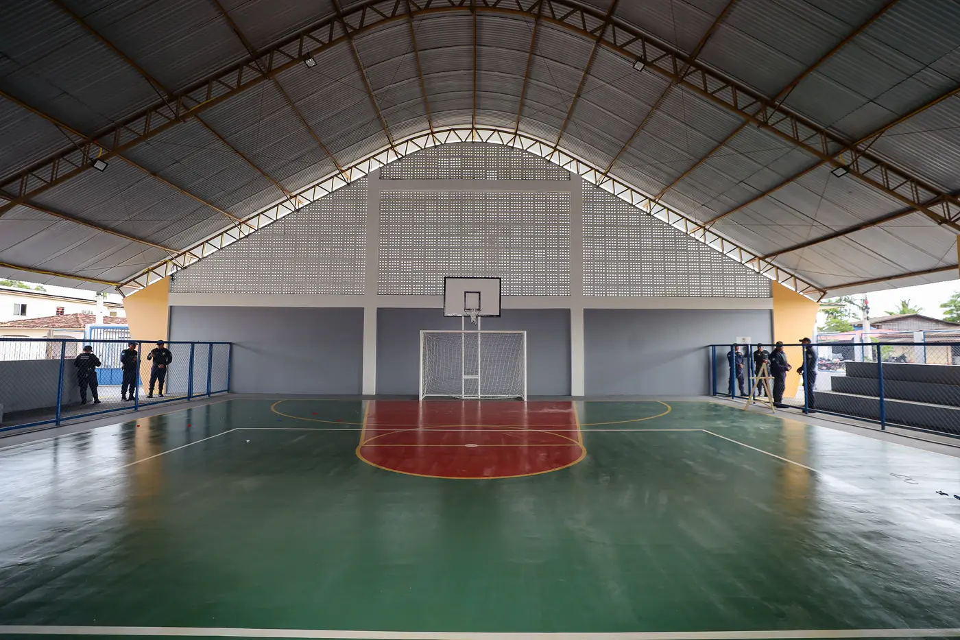 Creche em Portel quadra